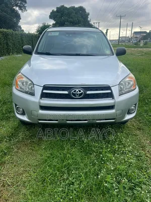 Toyota RAV4 2011 Silver