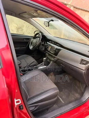 Toyota Corolla 2014 Red