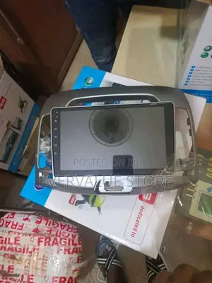 Hyundai Elantra 2007-2011 Android Player + Reverse Camera