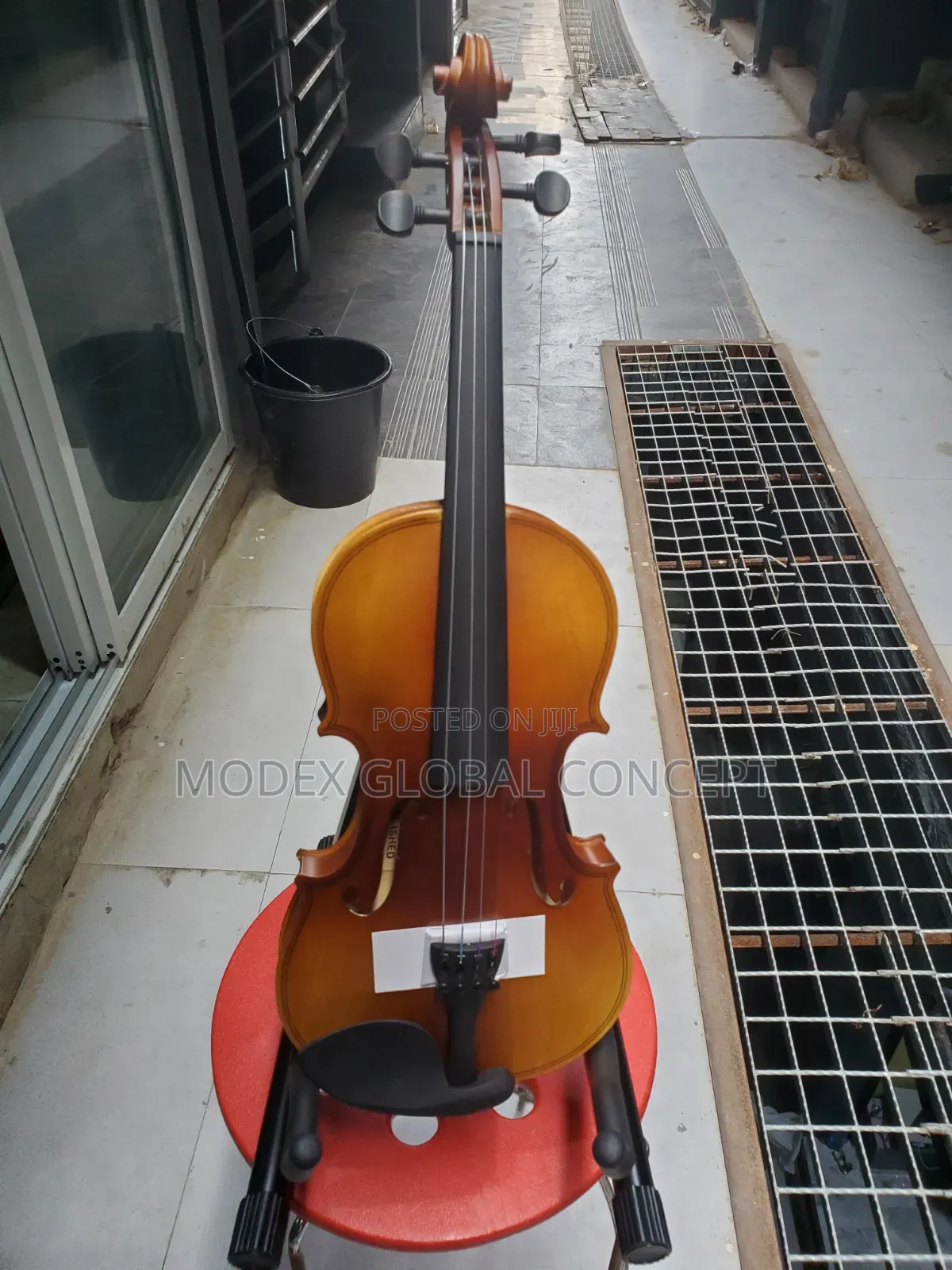 Yamaha 4/4 Acoustic Violin Set.
