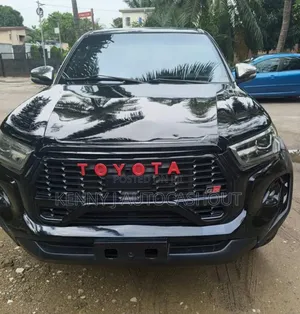 Toyota Hilux 2014 Black