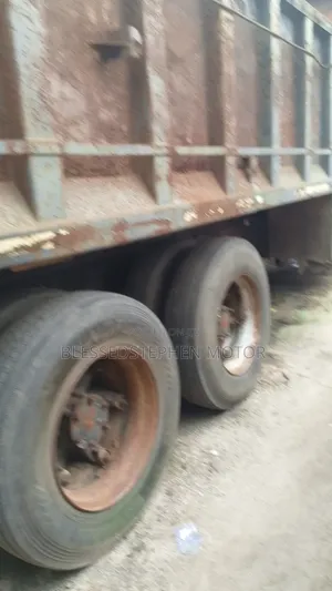 Rd Mack Truck Tipper