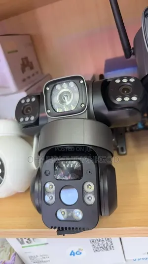 Solar 3lens 4g PTZ Camera