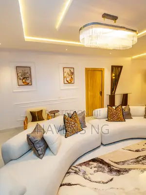 1 Bedroom Shortlet Apartment Available for Booking