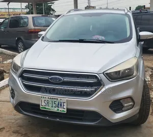 Ford Escape S FWD 2019 Silver