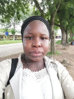 Female Virtual Personal Asistant