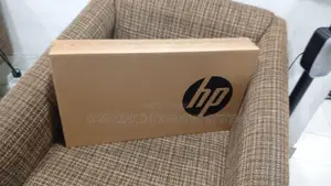 New Laptop HP ProBook 440 G10 8GB Intel Core i7 SSD 512GB