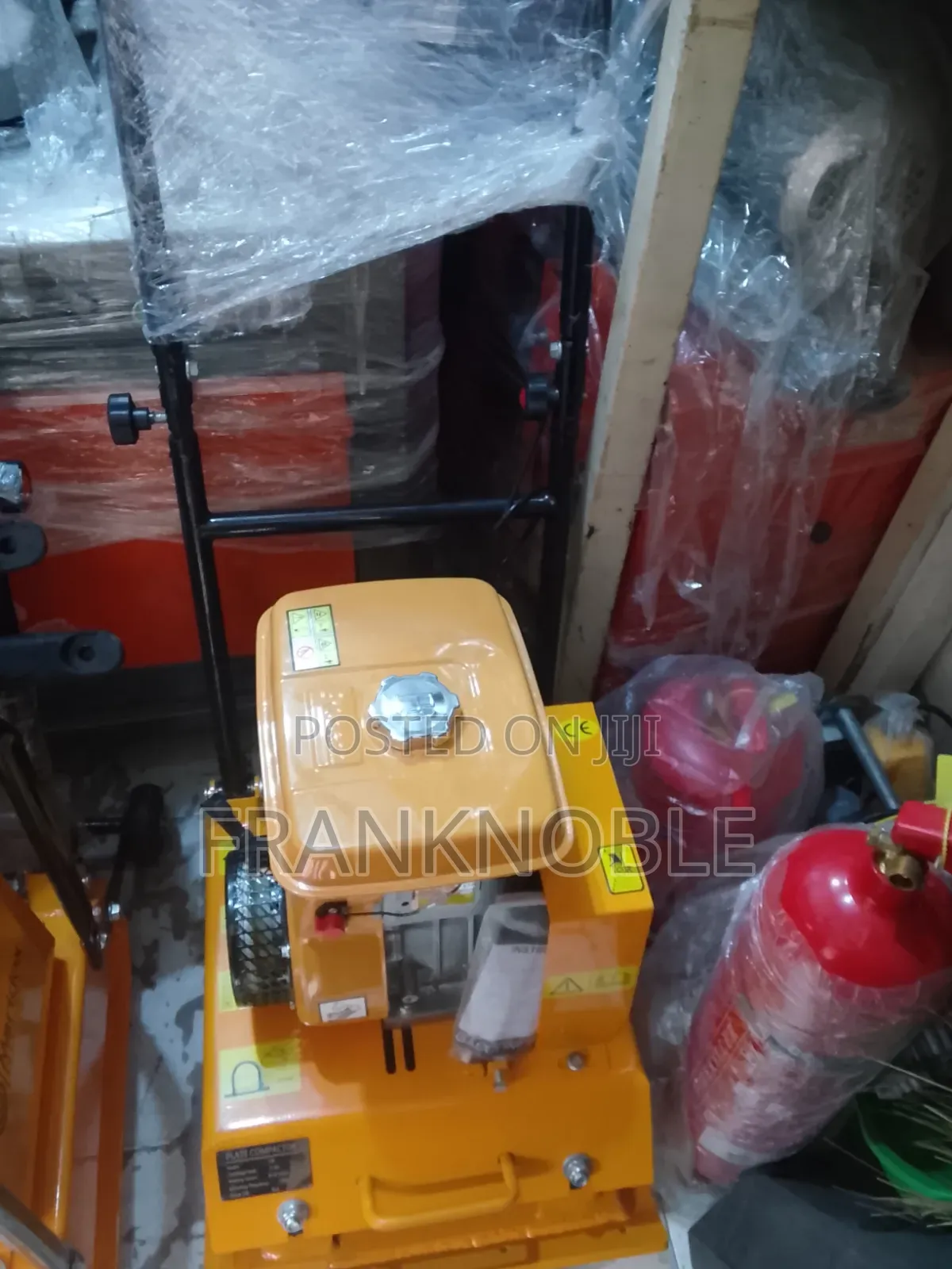 Robin Compactor Machine