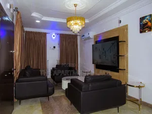 Serviced Apartment