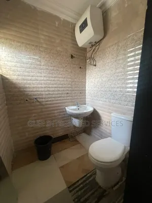4bdrm Duplex in Bode Thomas for rent