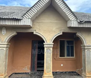 2bdrm Apartment in Iraye, Epe for rent