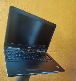 Laptop Dell Precision 7520 16GB Intel Core i7 SSD 256GB