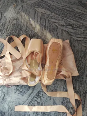 Ballet Pointe Shoes For Professional Dance
