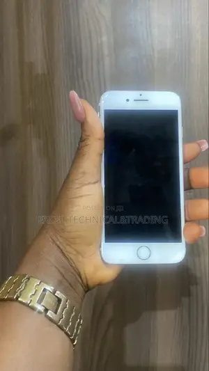 Apple iPhone 7 128 GB Gold