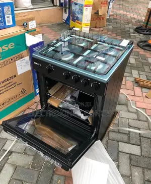 Premium Maxi 60x60 Black Glass 4 Burner Gas Stove With Auto Ignition