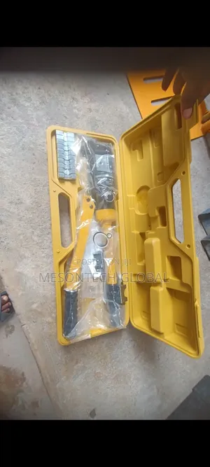 Yqk-300a Hydraulic Crimping Tool