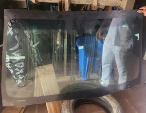 Lexus Is 250 2oo8/2012 Windscreen Glass