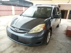 Toyota Sienna 2006 Gray