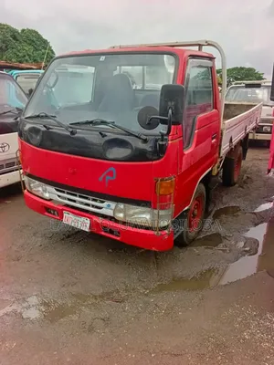 Toyota Dyna 1998 Red