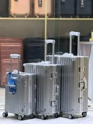 Quality Silver Aluminium Luggage Sets