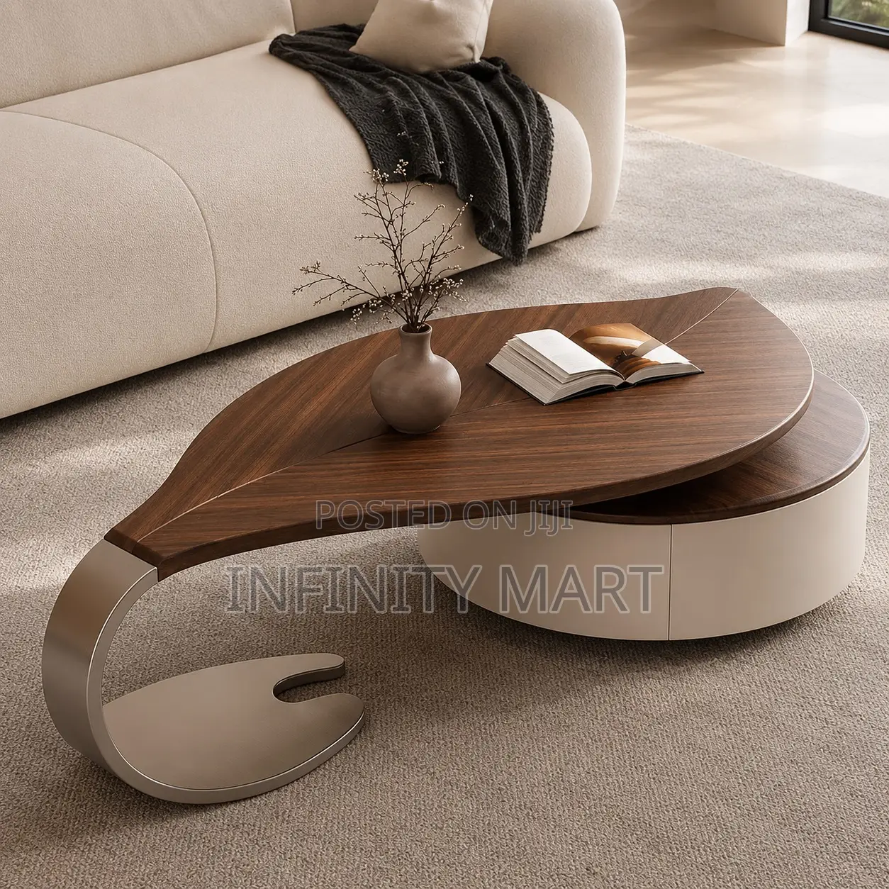 Lamina Leaf Center Table.