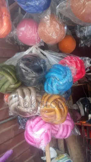 Luxurious Pillow (Throw Pillow)