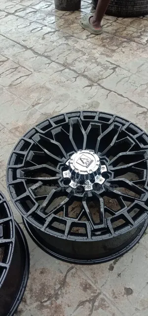 Original Off-Road Rim F150 Tundra Size 22