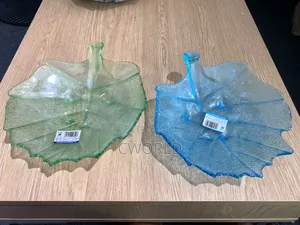 Leaf-shaped Dish/Tray