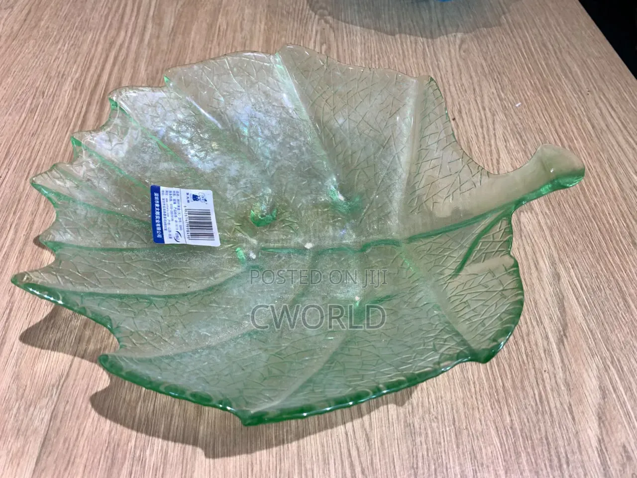 Leaf-shaped Dish/Tray