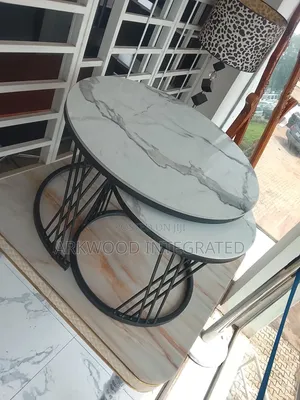 Foreign Made Round Center Table Set Iron Leg