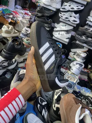 Black Adidas Samba