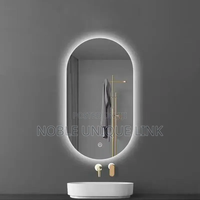 Mirror With Multiple Lights