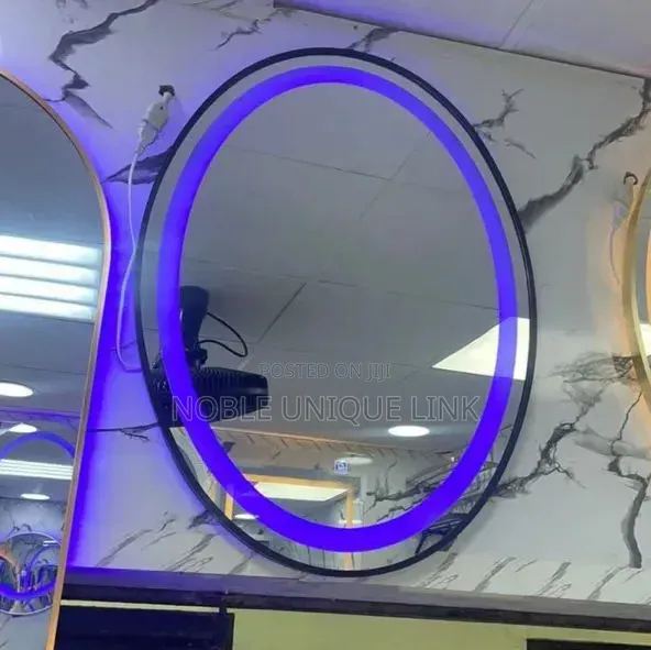 Mirror With Multiple Lights