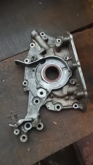 Direct Tokunbo Oil Pump for Toyota Camry V6 Engine