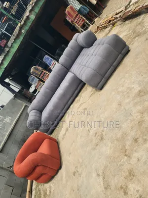 Executive L-Shaped Upholstery Padded Sofa With Single Seater