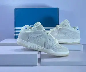 Adidas Badbo 1.0 Bad Bunny Resilience/Rise