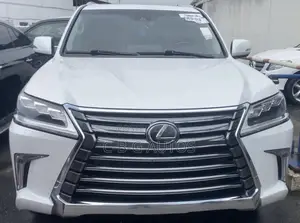 Lexus LX 570 (5 seats) AWD 2019 White