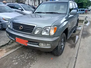 Lexus LX 470 Sport Utility 2004 Gray