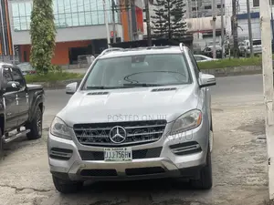 Mercedes-Benz M Class 2012 Silver