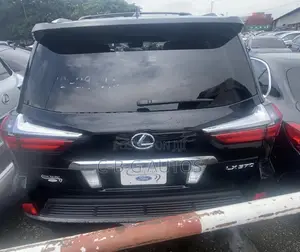 Lexus LX 570 (5 seats) AWD 2016 Black