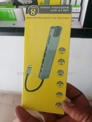 Usb C to HDTV Multifunctional Adapter (8 in 1)