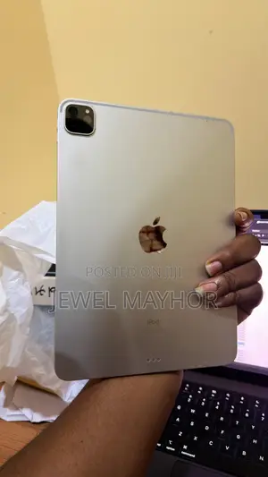 Apple iPad Pro 11 (2021) 256 GB Silver