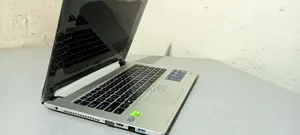 Laptop Asus S46CA 6GB Intel Core i5 HDD 500GB