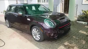Mini Clubman Cooper S ALL4 2017 Brown