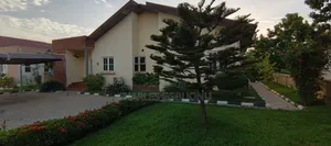 Luxury 3bed Apt in Apo | Metro City Est | 24/7 Light, Wi-Fi en-Suite