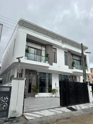 4bdrm Duplex in Ikota Lekki for sale