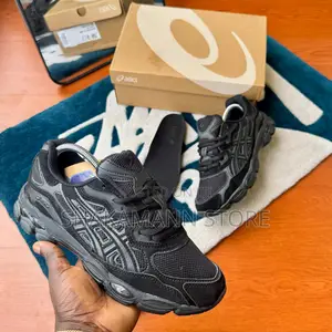 Original Asics Gel - Nyc “Triple Black” High Quality