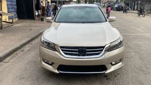Honda Accord 2014 Gold