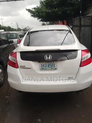 Honda Crosstour 2012 White