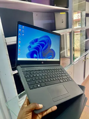 Laptop HP 14S 4GB AMD A4 SSD 128GB